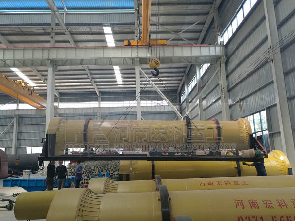 駐馬店西平的客戶，您采購(gòu)的豬糞烘干機(jī)已發(fā)出，請(qǐng)查收